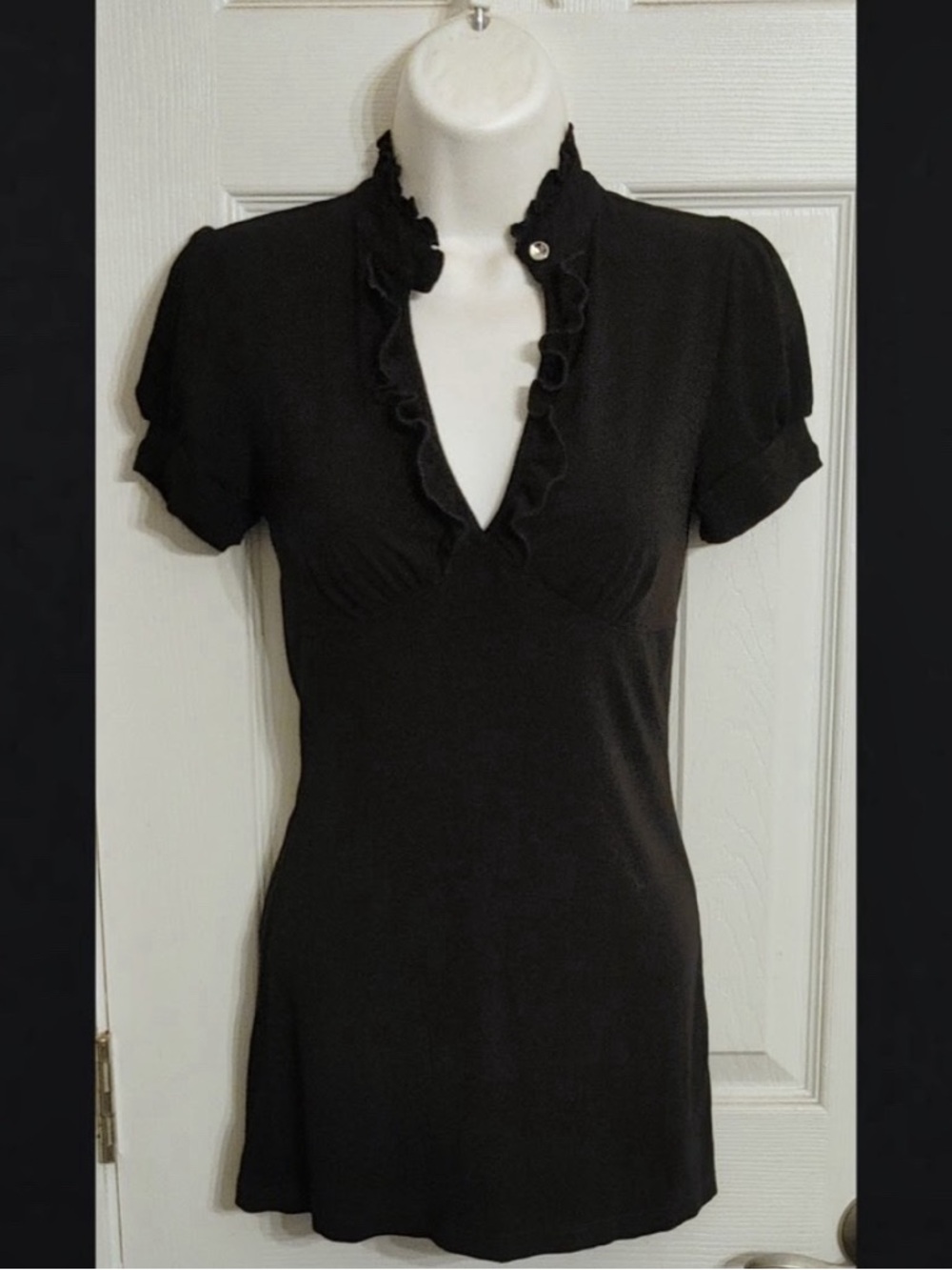 WINDSOR Black Tunic Top Small